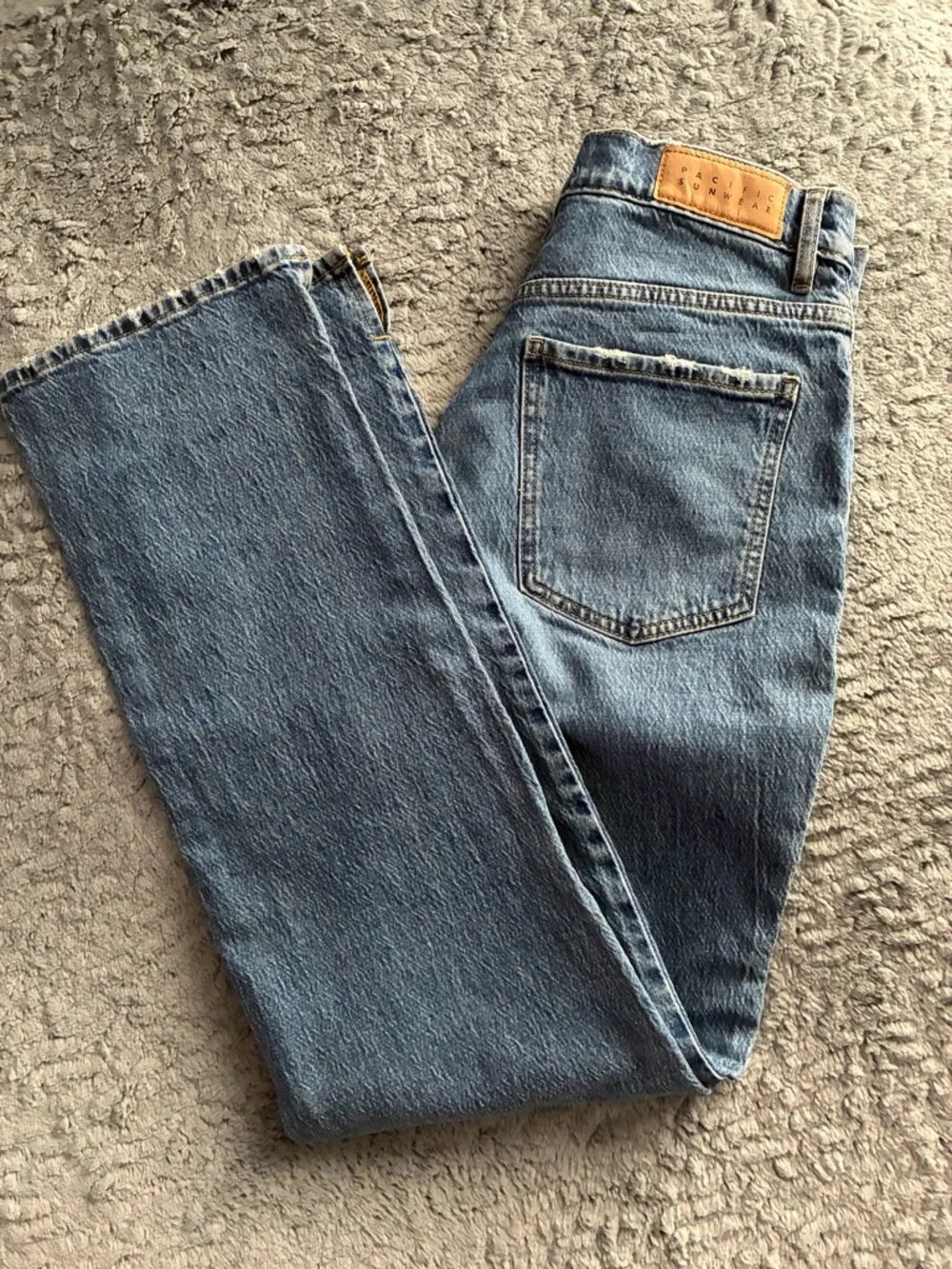 PacSun Light Blue Button-Fly Denim Jeans - Picture 7 of 7